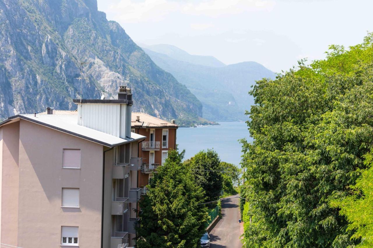 Ferienwohnung Terrazza Sul Lago - Open Space E Netflix Lecco Exterior foto